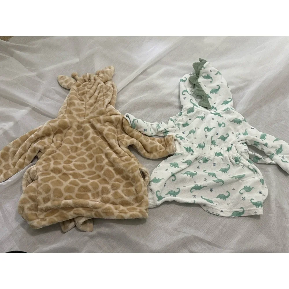 Carter's And HB Baby Bath Robe Giraffe + Dinosaur Print 0-9‎ months Set of 2*
